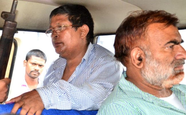 सिमी का सक्रिय सदस्य शिक्षक सरवर खान समेत आतंकी तौसीफ के दो साथी गिरफ्तार