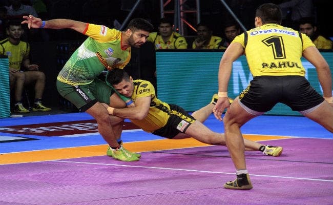 pro kabaddi league 2017 : रांची में प्रो कबड्डी का रंगारंग आगाज, पटना ने तेलुगू टायट्ंस को 46-30 से हराया