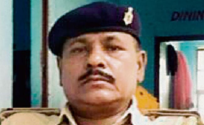 गया : 20 हजार रुपये रिश्वत लेते एएसआई गिरफ्तार गया : 20 हजार रुपये रिश्वत लेते एएसआई गिरफ्तार