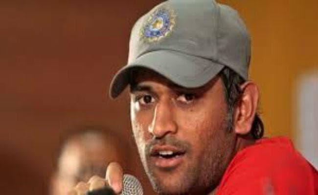 जब पाकिस्तानी क्रिकेटर शोएब मलिक ने धौनी को बताया ‘ GOAT’