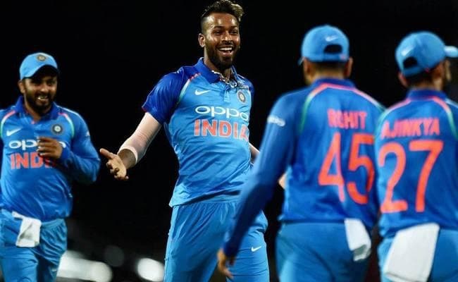 IND Vs AUS 1st Oneday : भारत की जीत में पंड्या आैर धौनी चमके, आस्ट्रेलिया को 26 रनों से हराया