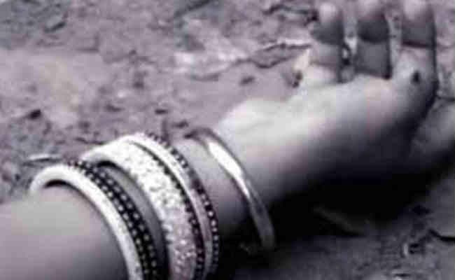 ''यूट्यूब'' पर वायरल हुआ शादी का वीडियो, अश्लील कमेंट्स देख छत से कूदी महिला