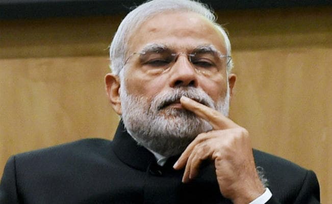 महालया पर प्रधानमंत्री मोदी व ममता बनर्जी ने लोगों को दी शुभकामनाएं