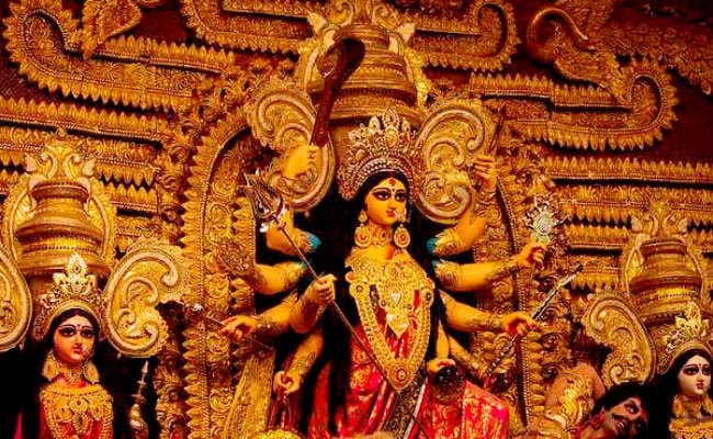 शारदीय नवरात्र कल से, मंदिरों व पूजा पंडालों में कलश स्थापित कर की जायेगी मां की आराधना