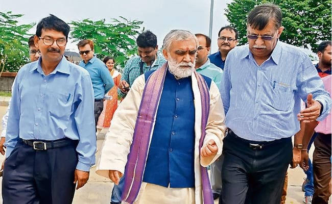 बिहार : एम्स के विस्तार को 50 एकड़ भूमि मुहैया करायेगी सरकार : अश्विनी चौबे