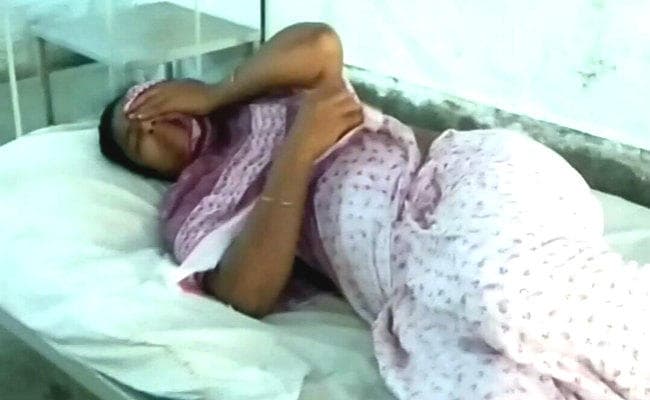 बंगाल : फिर एसिड हमले की शिकार बनी महिला, नंदोई पर आरोप