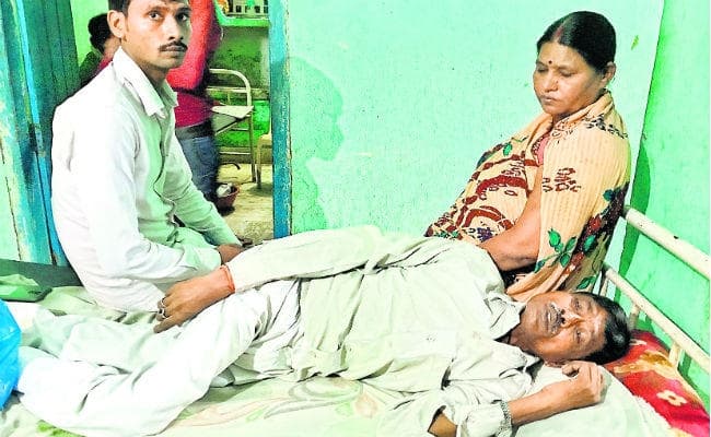 एसडीओ की फटकार से चैंबर में बेहोश हुआ कर्मचारी, निजी अस्पताल में चल रहा इलाज, डीएम का आदेश मानना पड़ा महंगा