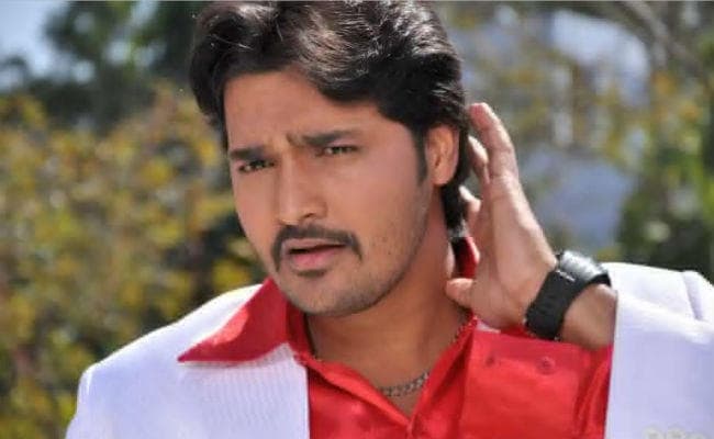 भोजपुरी अभिनेता मनोज पांडेय गिरफ्तार, महिला ने लगाया था रेप का आरोप