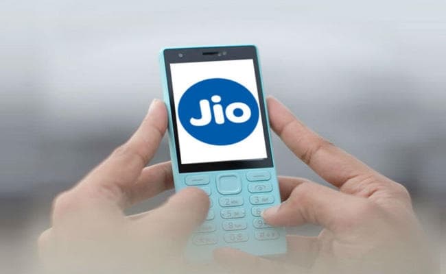 रिलायंस जियो रविवार से शुरू करेगी 4G फीचर फोन की डिलीवरी, 15 दिन में 60 लाख का लक्ष्य