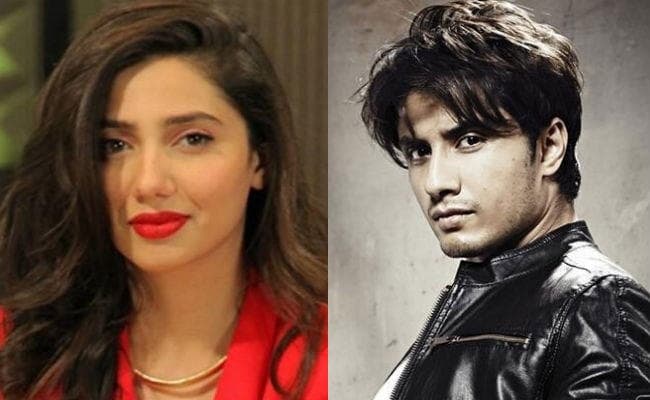 रणबीर संग ''सिगरेट पीती'' माहिरा खान सोशल मीडिया पर हुईं ट्रोल, बचाव में उतरे अली जफर