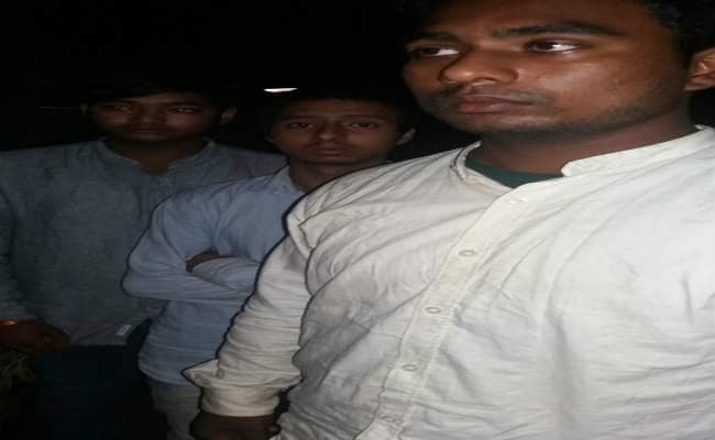 झारखंड पुलिस की बड़ी सफलताः रांची से अपह्रत भाजपा नेता के बेटे और उसके दो दोस्त चाईबासा से बरामद