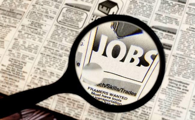 विशेष आलेख : ग्रामीण अर्थव्यवस्था खस्ताहाल, नयी नौकरियां पैदा करने की जरूरत