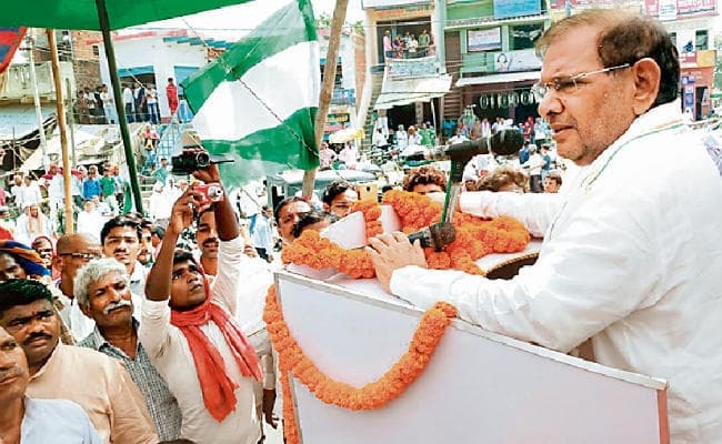 बिहार : महागठबंधन नहीं, नीतीश ने तोड़ा विश्वास : शरद यादव