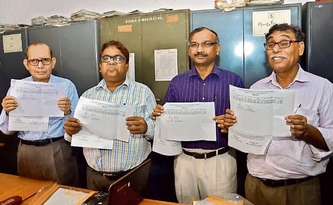 बिहार : मदरसा बोर्ड मौलवी परीक्षा में 73.60% विद्यार्थी पास, महेंद्रू की बेटी फरहत परवीन स्टेट टॉपर