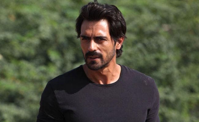 ड्रग्स मामले में नारकोटिक्स कंट्रोल ब्यूरो सख्त, अभिनेता अर्जुन रामपाल से आज भी पूछताछ