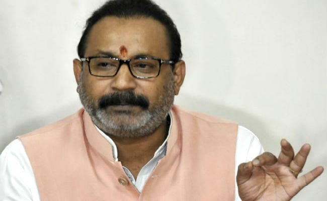 कांग्रेस के पूर्व अध्यक्ष अशोक चौधरी पर कार्रवाई संभव, गोलबंदी शुरू