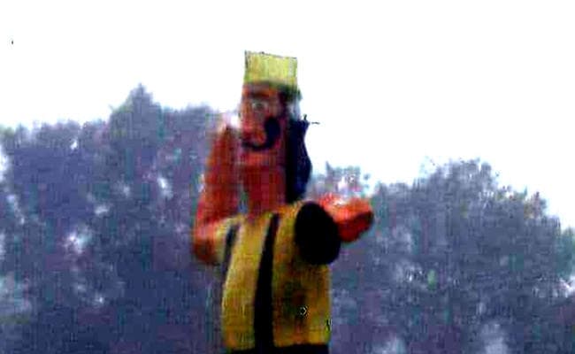 VIDEO : रांची में इको फ्रेंडली आतिशबाजी, रघुवर ने रिमोट दबाया और जल गया रावण रावण, लेकिन यहां तो रावण डूब रहा है...