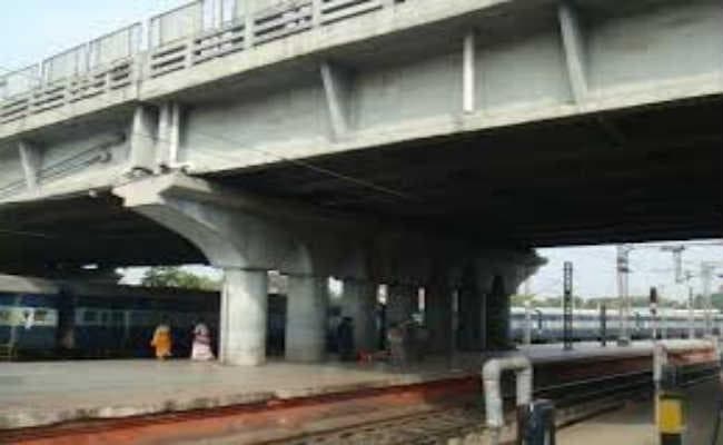 बंकिम सेतु के आठ एक्सटेंशन ज्वायंट खराब