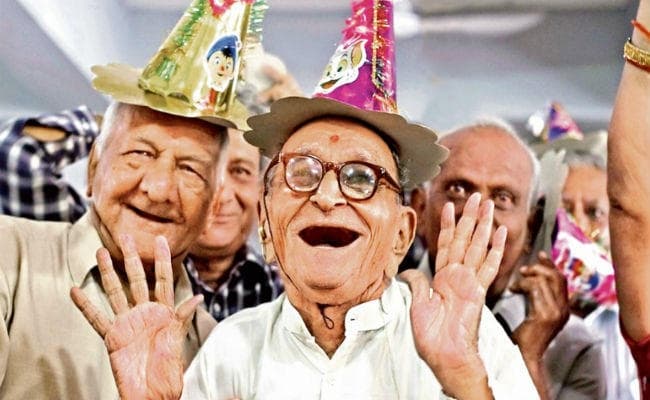 अंतरराष्ट्रीय वृद्ध दिवस आज: युवा भारत में तेजी से बढ़ रहे बुजुर्ग, 2050 तक हर पांचवां भारतीय होगा 60 प्लस