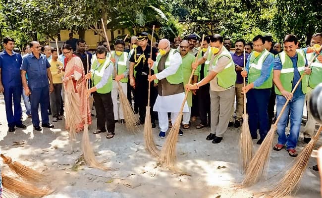 पटना : जन जागृति से ही सफल होगा स्वच्छता अभियान : राज्यपाल