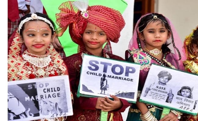 बाल विवाह कानून में संशोधन और आंध्र प्रदेश का गठन आज ही कि दिन हुआ था