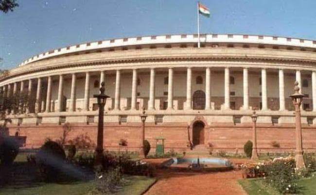 आरटीआई से खुलासा - लोस और रास सदस्यों के वेतन-भत्तों पर चार वर्ष में 19.97 अरब रुपये खर्च