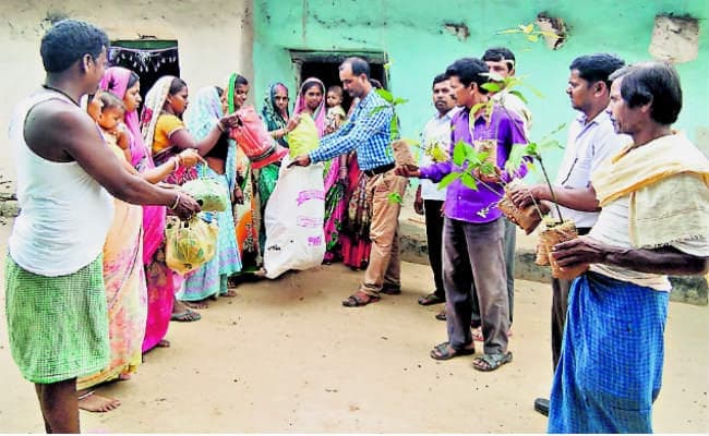 रामगढ़ की उसरा पंचायत में चलती है स्वच्छता की पाठशाला