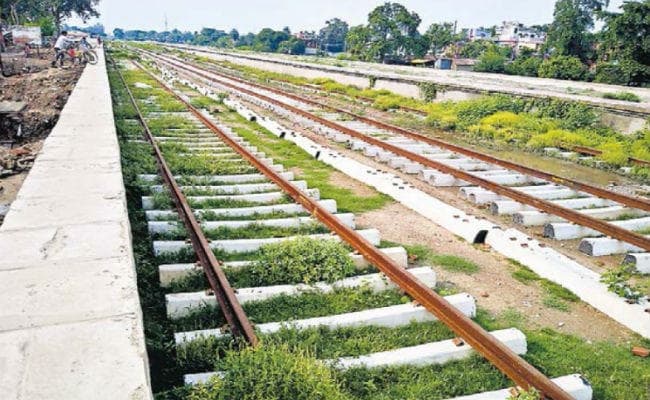बिहार का ऐसा जिला जहां आज एक किलोमीटर भी नहीं चल रही ट्रेन, ...जानें क्या है मामला?