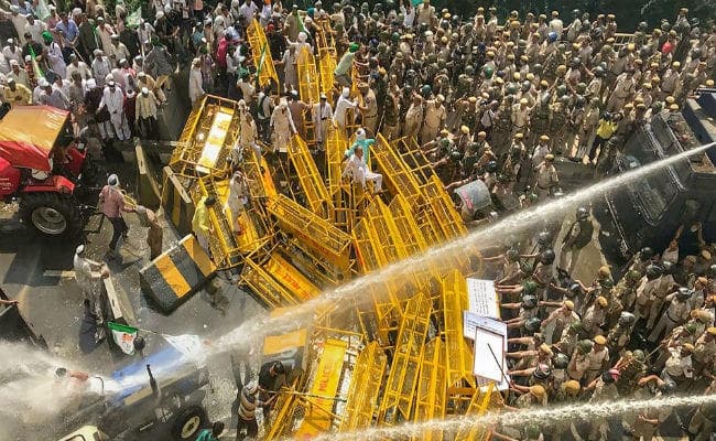 किसानों पर लाठीचार्ज की जदयू ने की निंदा, कांग्रेस ने मोदी सरकार पर किया हमला