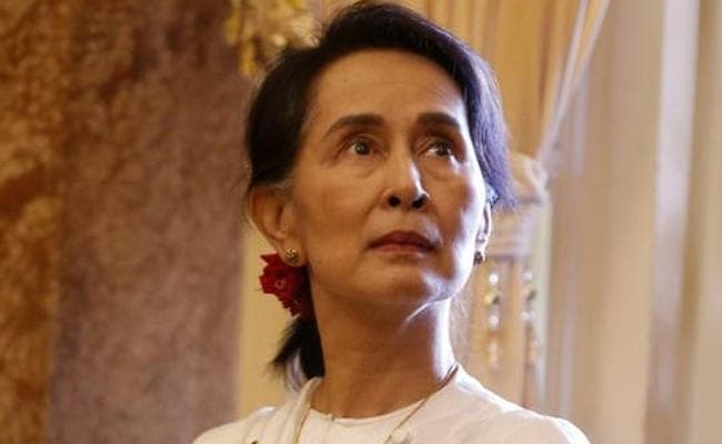 नोबेल विजेता म्यांमार की नेता सू की से कनाडा ने मानद नागरिकता वापस ली