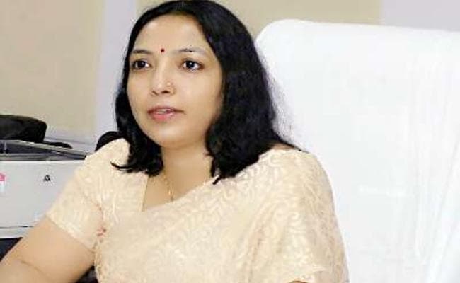 …सरकारी स्कूलों की तरह सरकारी अस्पताल भी बंद करने पड़ेंगे, बोलीं स्वास्थ्य सचिव