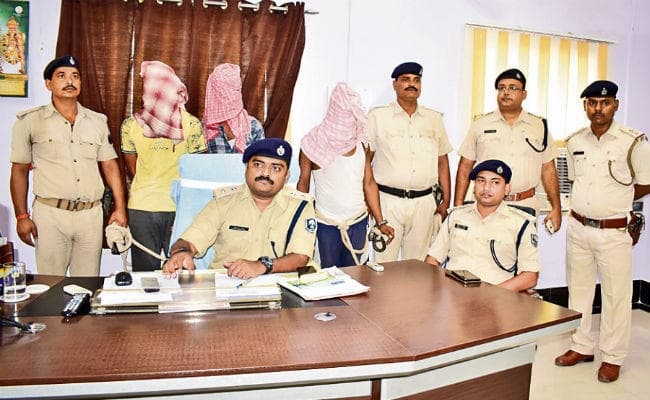 बिहारशरीफ : अपहृत बैंक मैनेजर की हत्या तिलैया डैम से शव बरामद, नामजद सात आरोपितों में से तीन गिरफ्तार