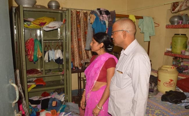 Bokaro : बंद पड़े मकान की खिड़की का रॉड तोड़कर लाखों की चोरी