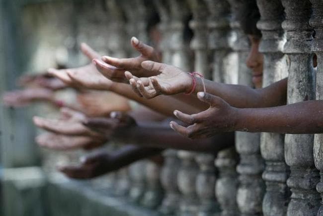 मानव तस्करों के चंगुल से बचकर लौटी शोभा