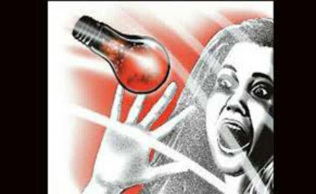 घर में सोते समय पीड़िता पर दोषी ने किया था हमला