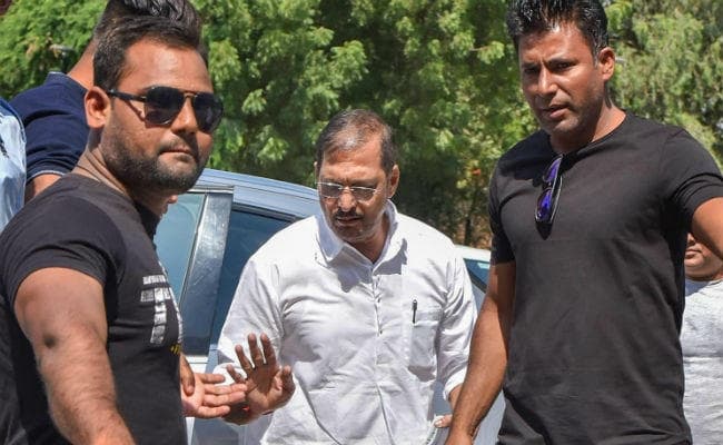 तनुश्री ने नाना पाटेकर के खिलाफ दर्ज करायी शिकायत, गणेश आचार्य का भी शामिल है  नाम