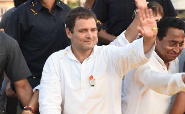 बाल-बाल बचे कांग्रेस अध्यक्ष राहुल गांधी, स्वागत की आरती से गुब्बारों में लगी आग और फिर...