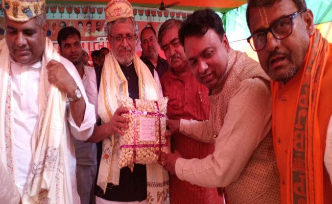 नमो को फिर प्रधानमंत्री बना कर राजद-कांग्रेस की राजनीति को विफल करें : सुशील मोदी