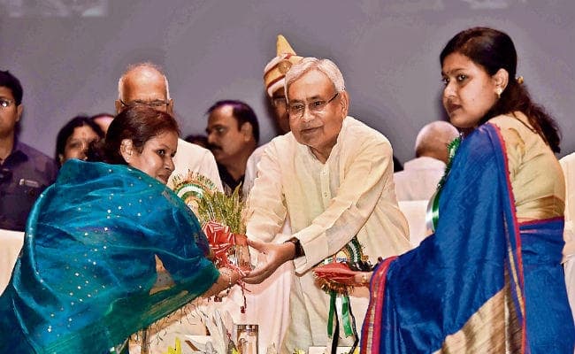 पटना : आधी आबादी को मिले हर चीज में आधी हिस्सेदारी, विकास के लिए खत्म करनी होंगी कुरीतियां : मुख्यमंत्री नीतीश कुमार