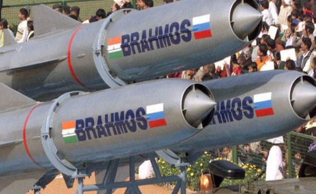 पाकिस्तान को ब्रह्मोस मिसाइल से संबंधित जानकारी देने का आरोपी इंजीनियर गिरफ्तार