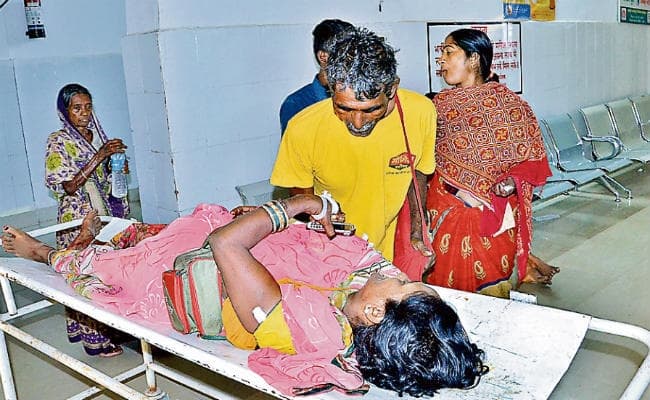 देवघर : श्रद्धालुओं के जत्थे को ट्रक ने कुचला, तीन की मौत