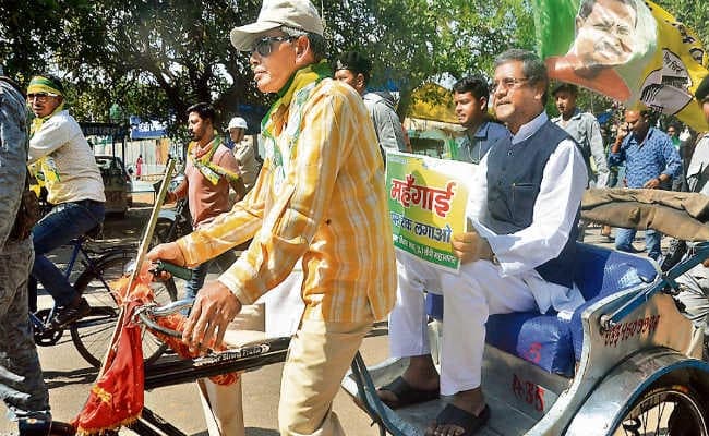रांची : भाजपा की सरकार जनता की जेब से निकाल रही है पैसे : बाबूलाल मरांडी