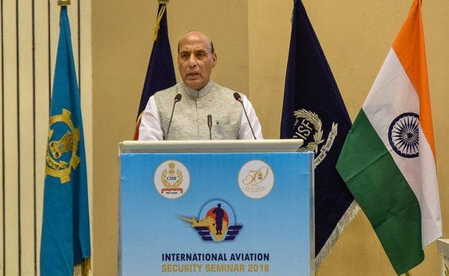 गृह मंत्री राजनाथ ने कहा - आतंकवादी विमानन क्षेत्र को निशाना बनाने के लिए हद पार कर रहे