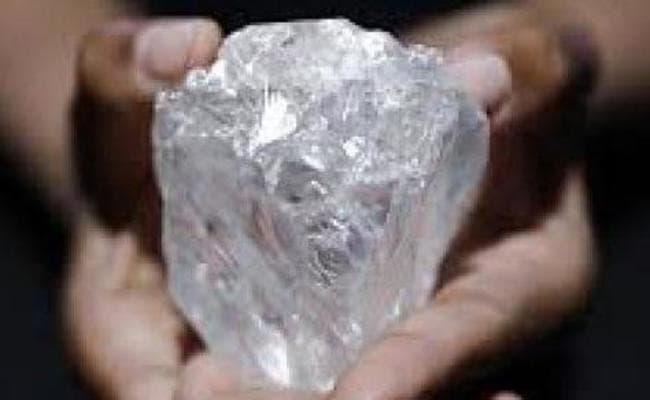 मप्र के पन्ना जिले में खदान मजदूर को मिला 42.59 कैरट का बेशकीमती हीरा