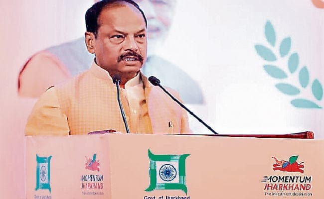 दिल्ली में रोड शो में बोले रघुवर दास, निवेशक आयें, झारखंड में जमीन की कमी नहीं