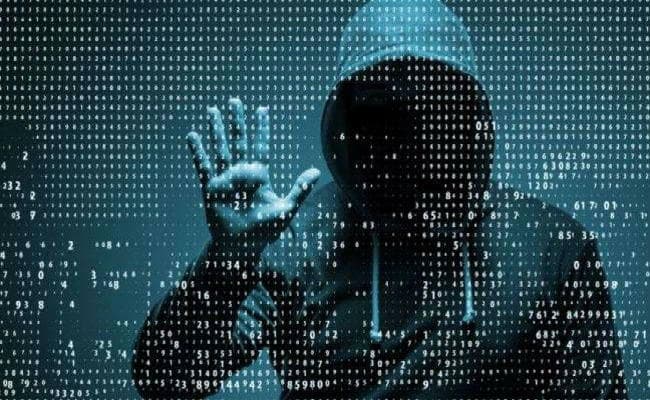 पटना : अंतरराष्ट्रीय साइबर गिरोह ने की थी अफसर की पत्नी से 80 लाख की ठगी