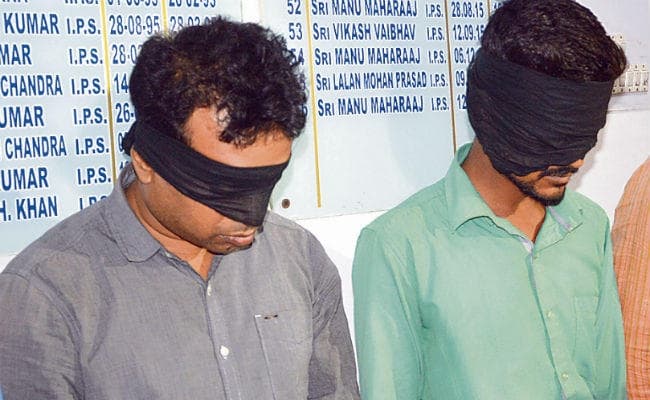 पटना : पांच लाख दो, सरकारी नौकरी लो, दो जालसाज गिरफ्तार