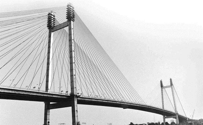 पढ़ें आज के दिन क्या है खास- केबल से बांधा देश का सबसे बड़ा सेतु