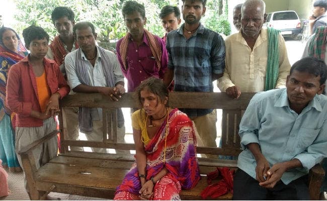 दो बेटों समेत महिला ने नहर में लगायी छलांग, खुद जिंदा बची, बेटों का अब तक नहीं पता