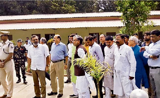 पश्चिमी चंपारण : वाल्मीकि विहार होटल का किराया 50% घटा, डिप्टी सीएम सुशील मोदी ने की घोषणा